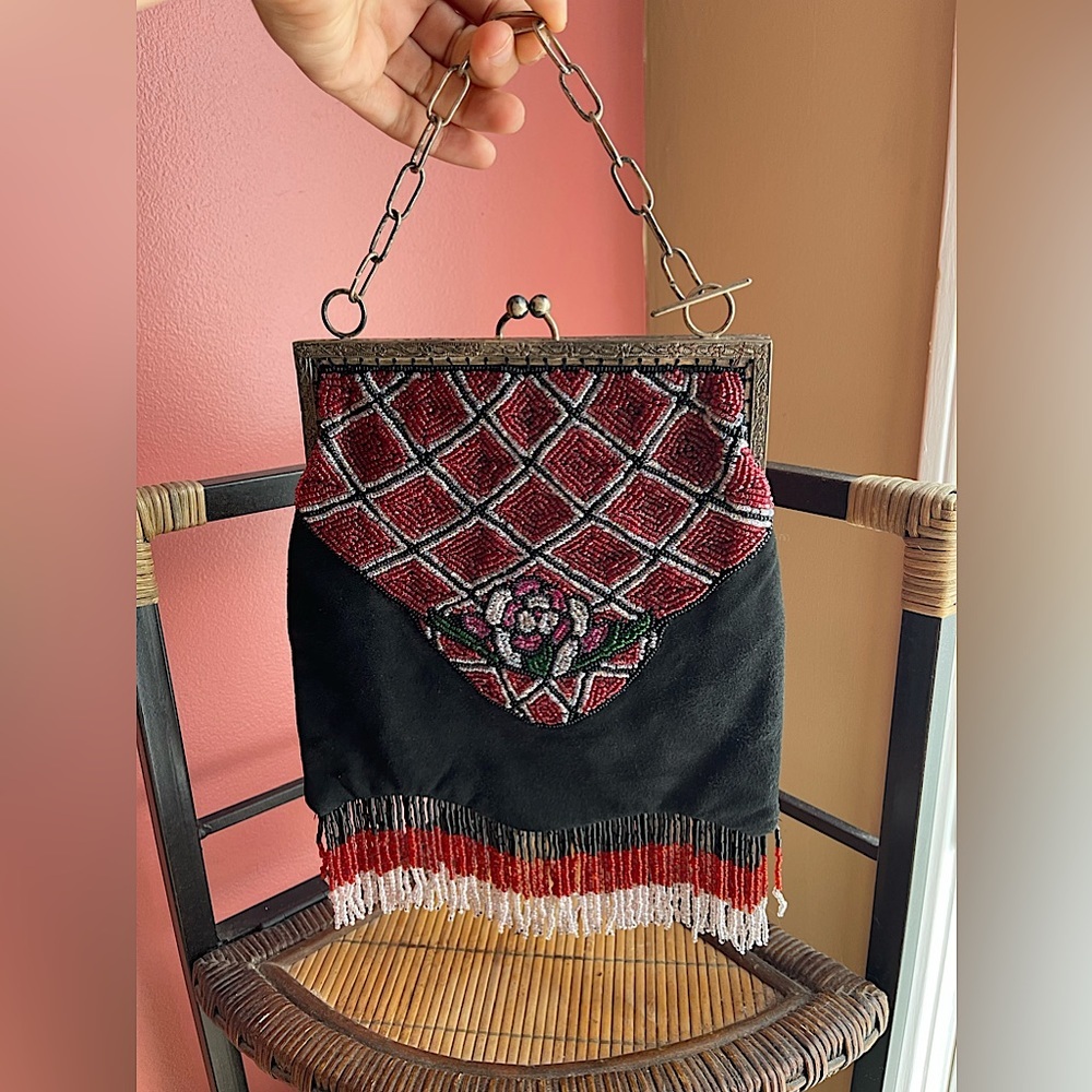 VINTAGE beaded handbag - Picture 1 of 8